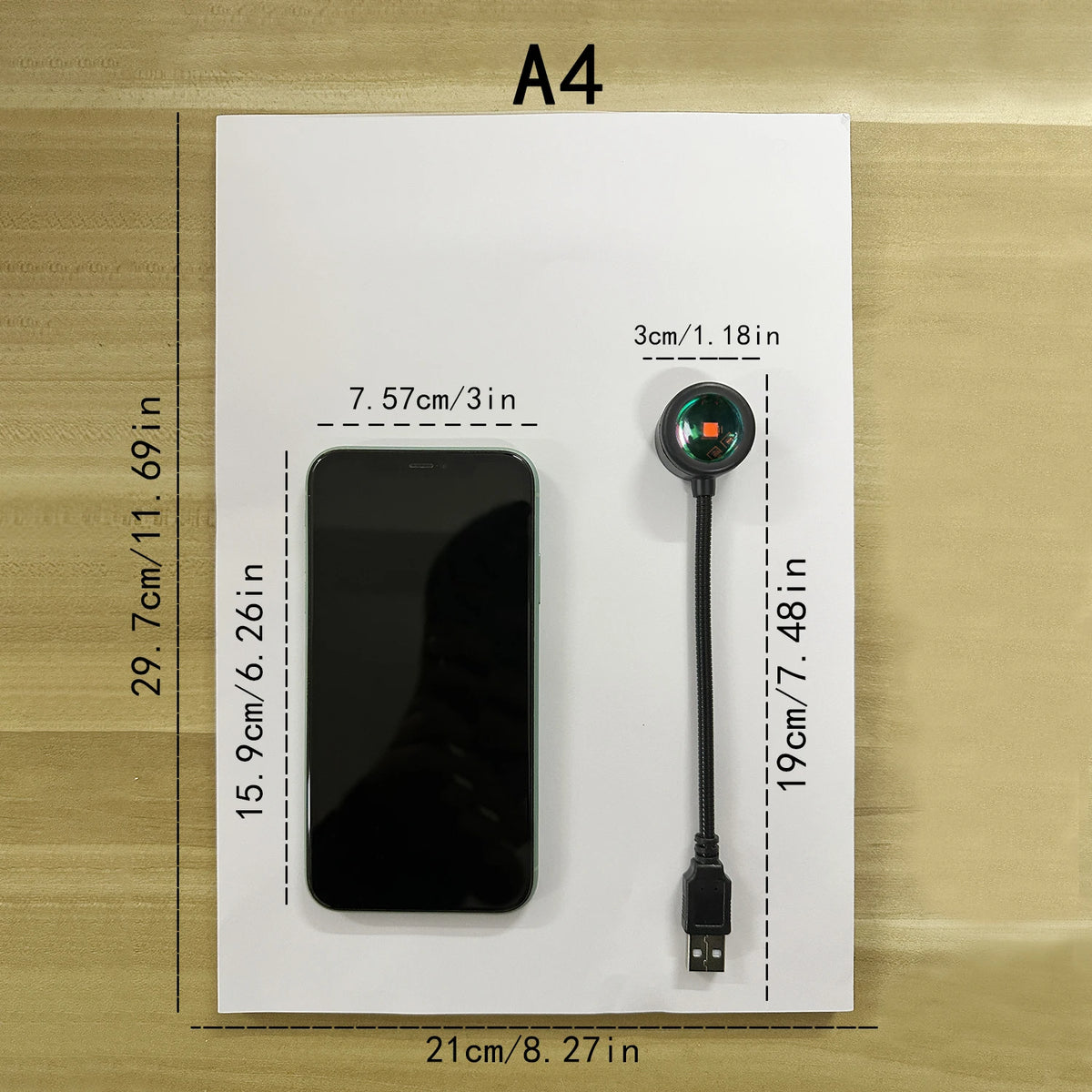 Sunset lamp size guide — the mini USB lamp is 19cm tall with a 3cm head, shown next to a phone for scale